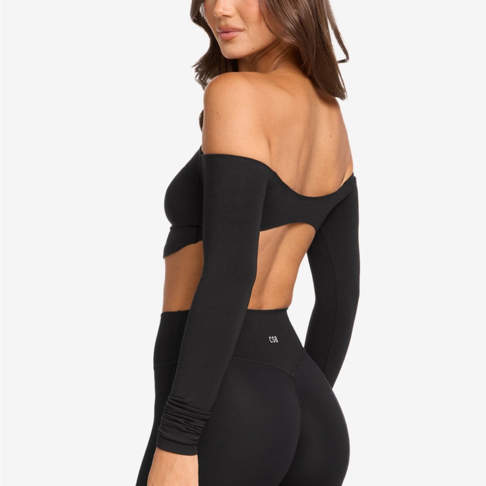 CSB Open Back Long Sleeve Cropped Top - Picture 7 of 11